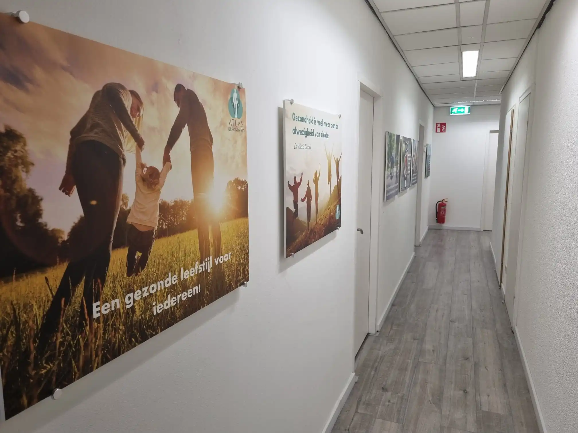 Interieur van Atlas Gezondheid Chiropractie Dordrecht aan het Stationsplein